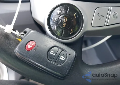 2010 Toyota Prius Iii из США, поврежденный, VIN JTDKN3DU1A0051095